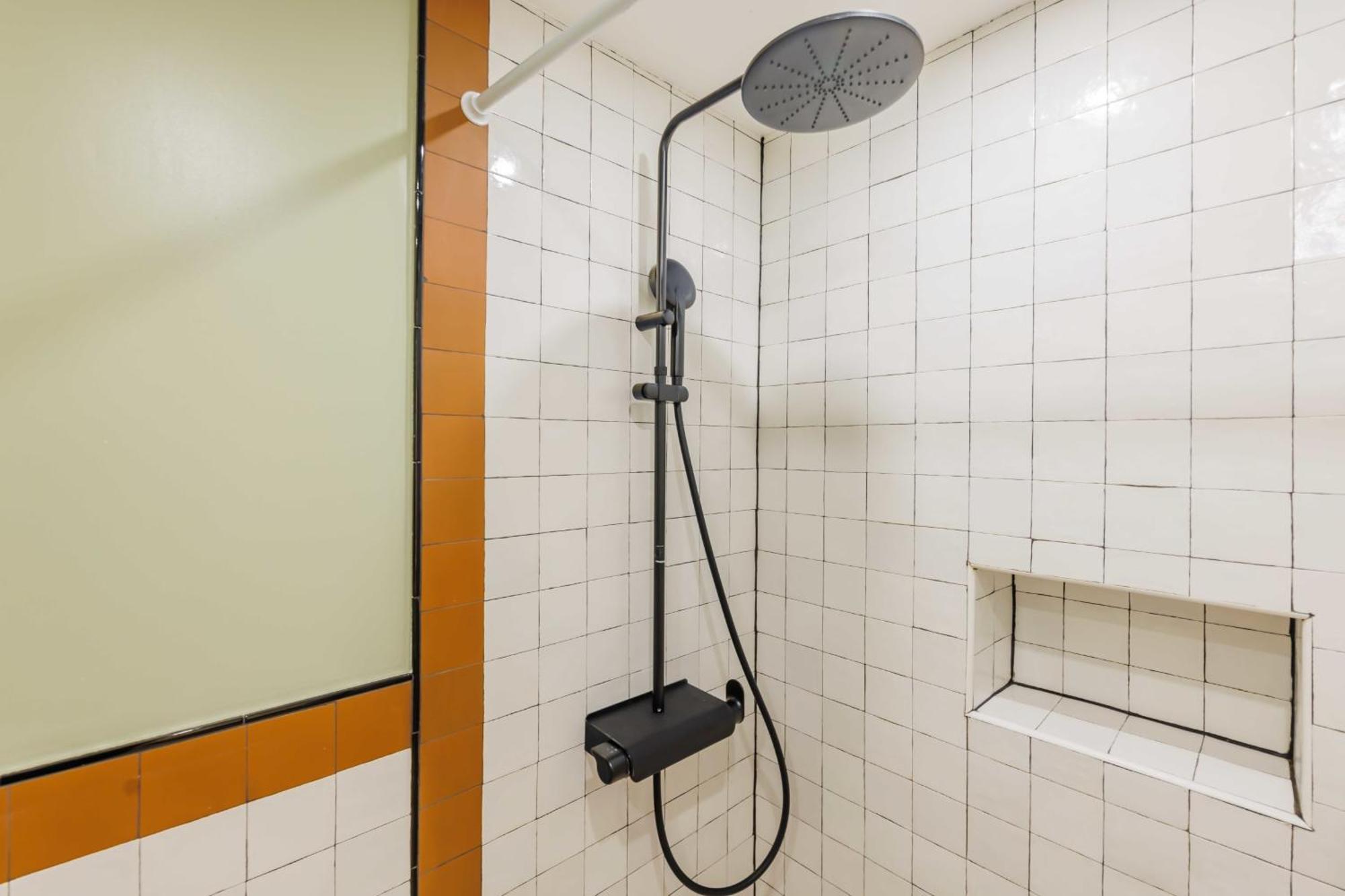 Appartement Charming Studio 4p Next To Republique Paris